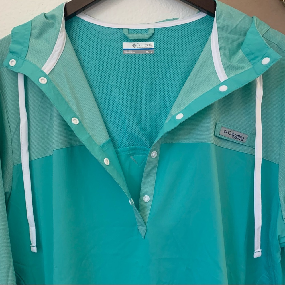 • FINAL PRICE // [Columbia] Tamiami Hoodie • - Picture 15 of 15